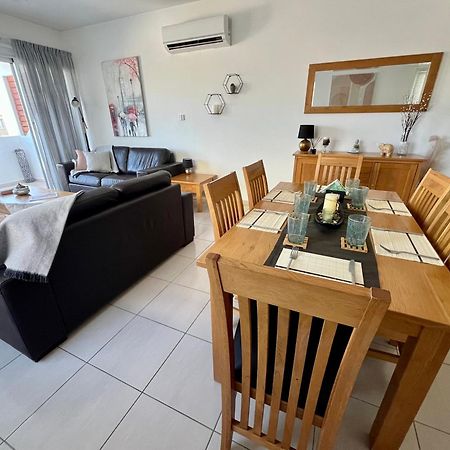 Beautiful 2 Bed Apartment In Peyia Valley, Paphos Zewnętrze zdjęcie
