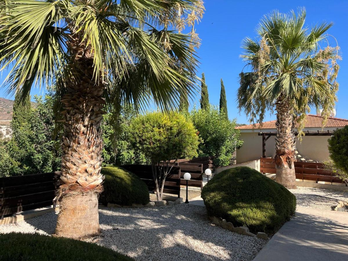 Beautiful 2 Bed Apartment In Peyia Valley, Paphos Zewnętrze zdjęcie
