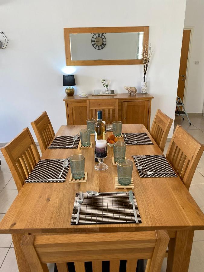 Beautiful 2 Bed Apartment In Peyia Valley, Paphos Zewnętrze zdjęcie