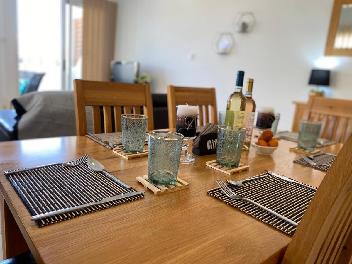 Beautiful 2 Bed Apartment In Peyia Valley, Paphos Zewnętrze zdjęcie