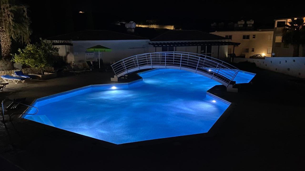 Beautiful 2 Bed Apartment In Peyia Valley, Paphos Zewnętrze zdjęcie