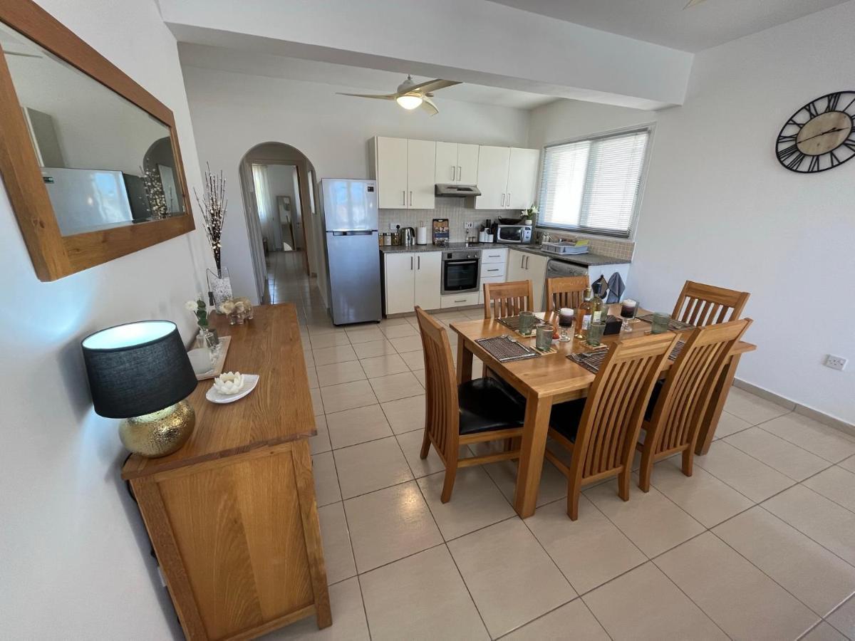 Beautiful 2 Bed Apartment In Peyia Valley, Paphos Zewnętrze zdjęcie