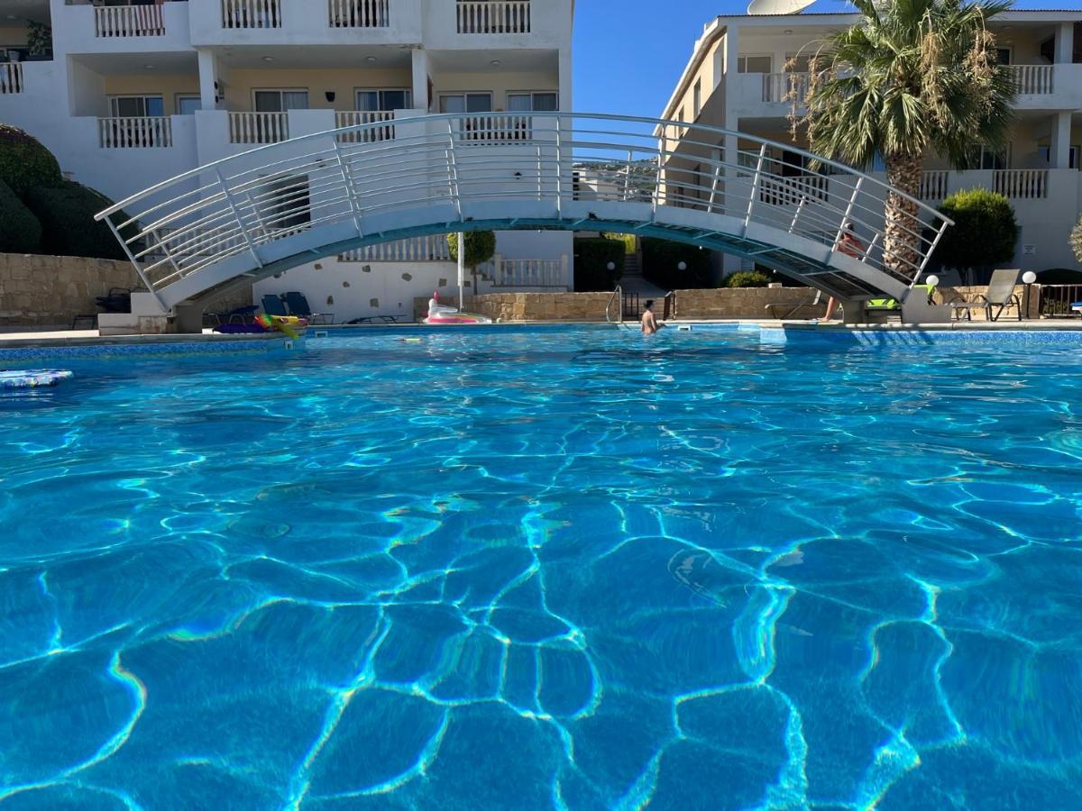 Beautiful 2 Bed Apartment In Peyia Valley, Paphos Zewnętrze zdjęcie
