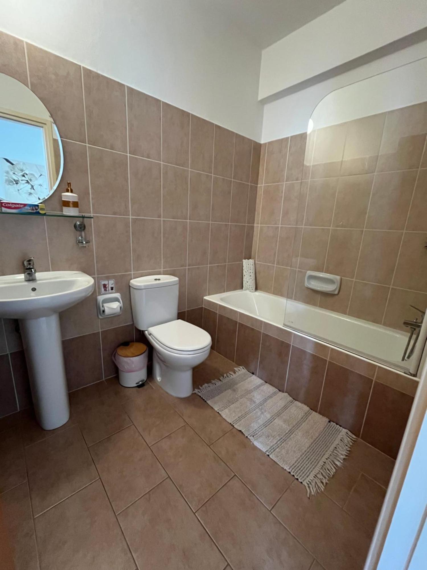 Beautiful 2 Bed Apartment In Peyia Valley, Paphos Zewnętrze zdjęcie